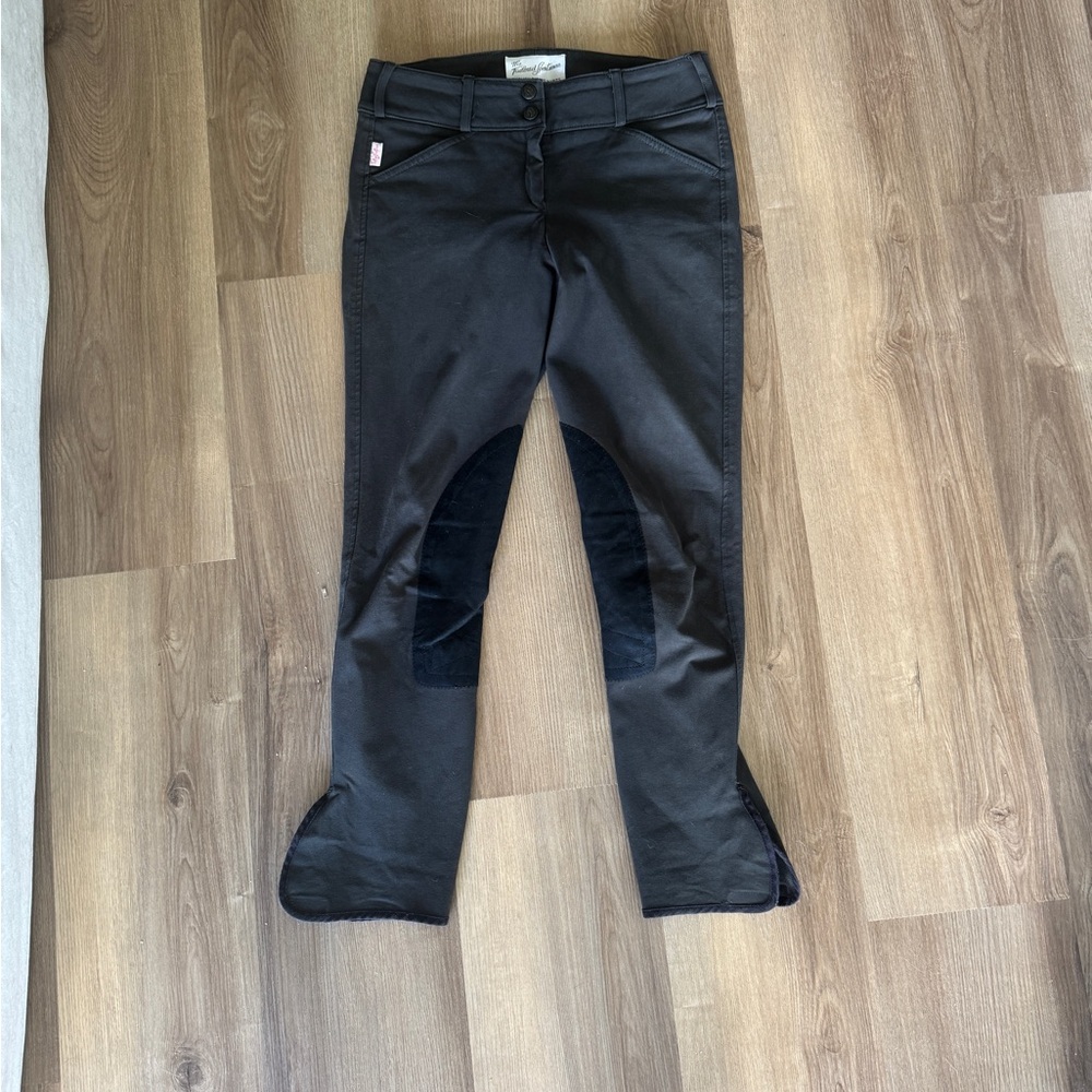 Tailored Sportsman Olive with Black breeches 26R